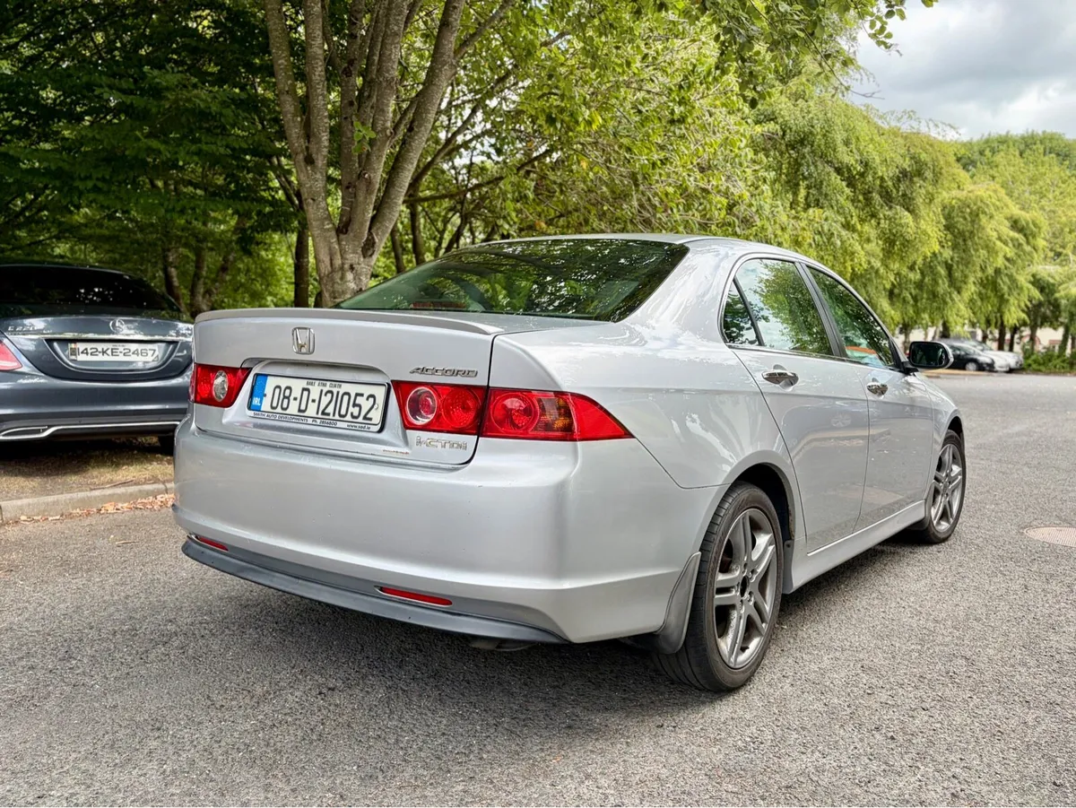Honda Accord 2.2l diesel 2008 - Image 3