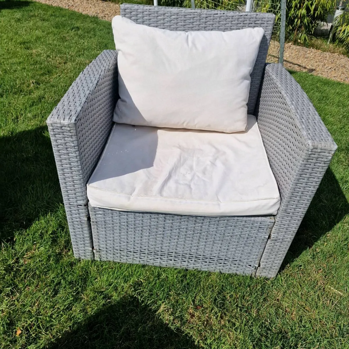Outdoor Garden Furniture Set - Image 4