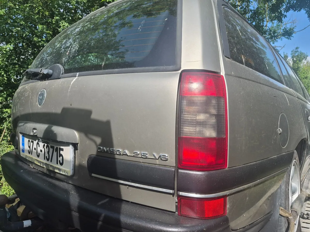 Opel Omega 1997 2.5 v6 - Image 4