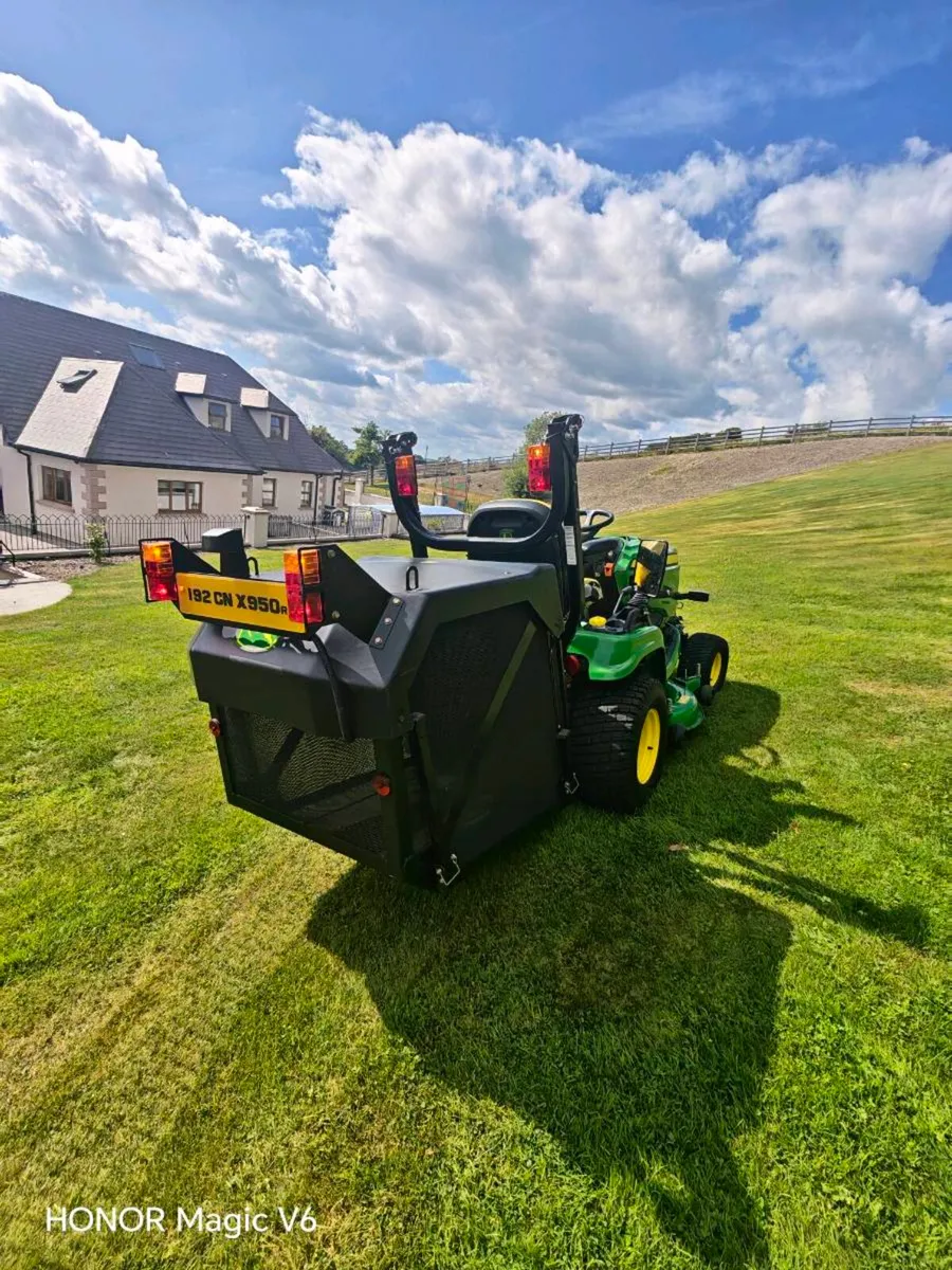 John Deere X950r - Image 1