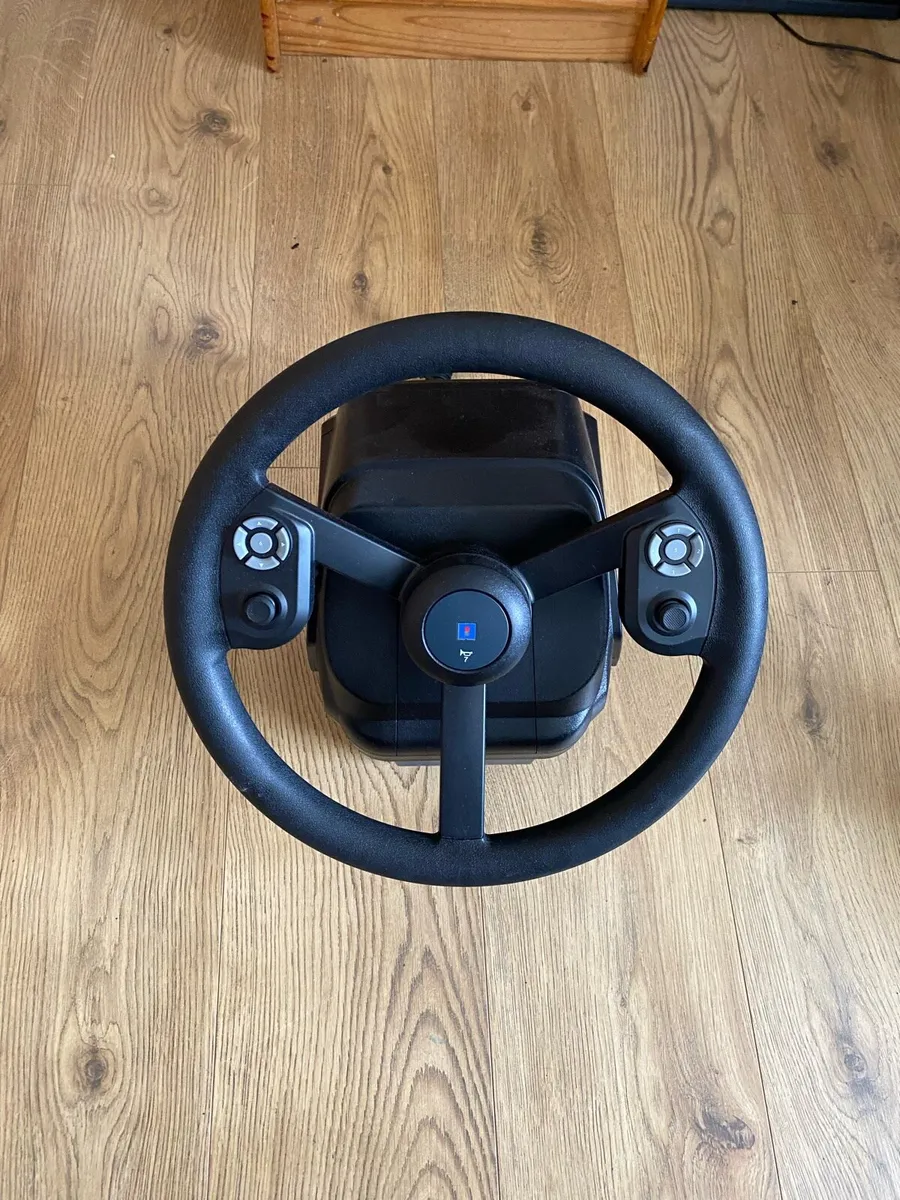 Steering wheel HORI - Image 1
