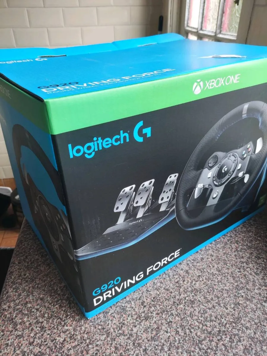 Logitech G920 racing wheel and padel plus gears - Image 1
