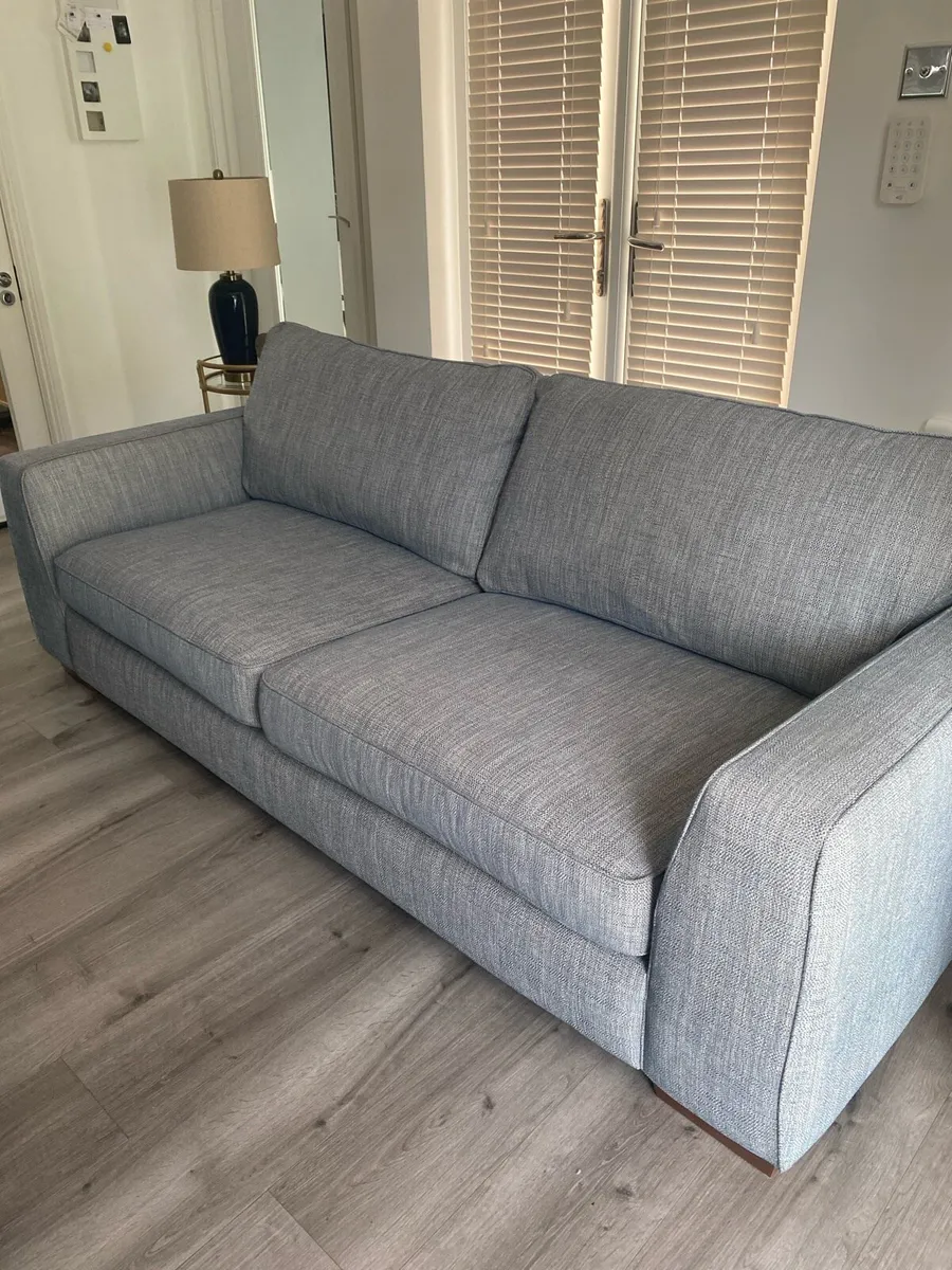 Fantastic large couch / Sofa - Image 1