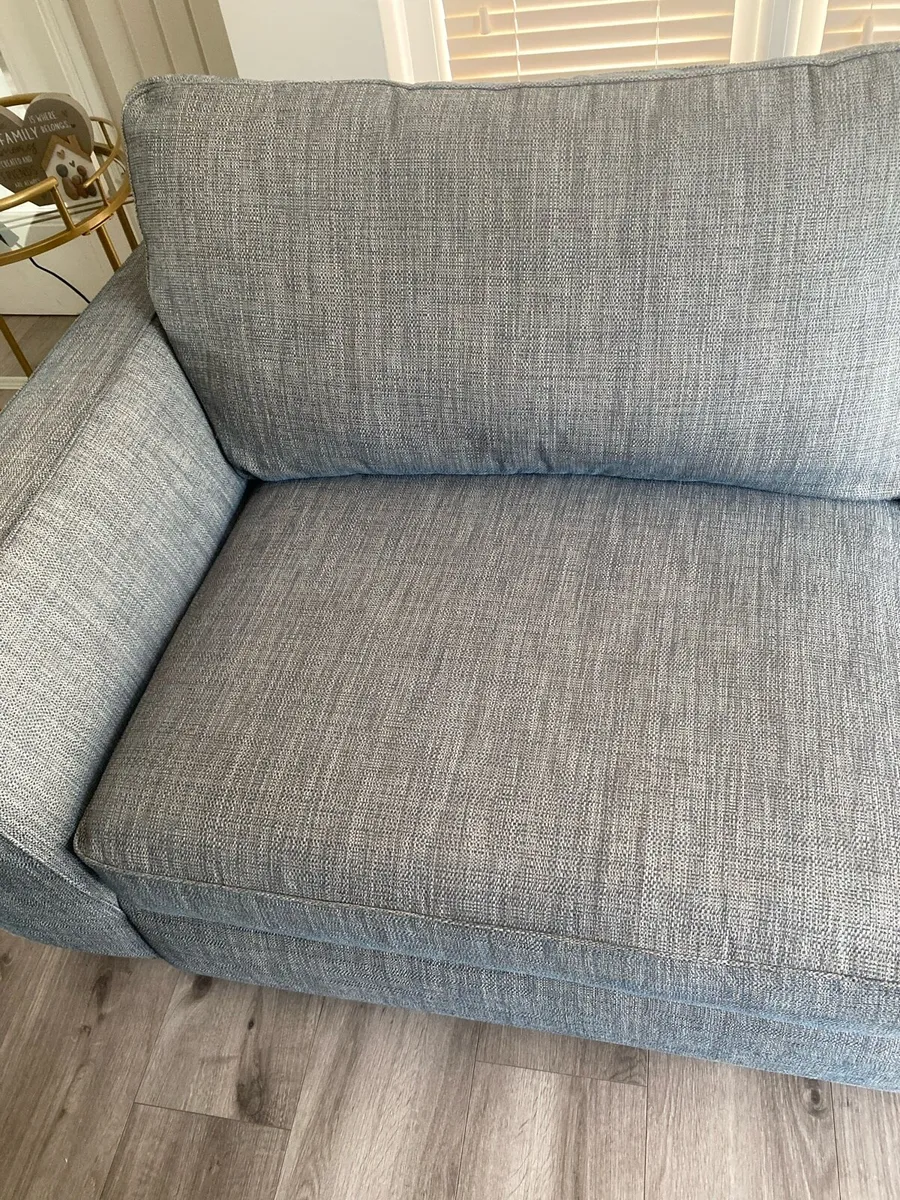 Fantastic large couch / Sofa - Image 3
