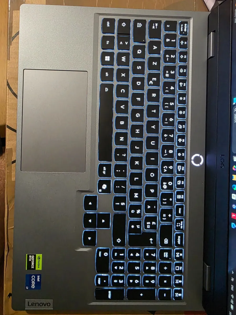 Lenovo LOQ 15 RTX 5060 i7-13700HX 24GB 1TB Warrant - Image 3