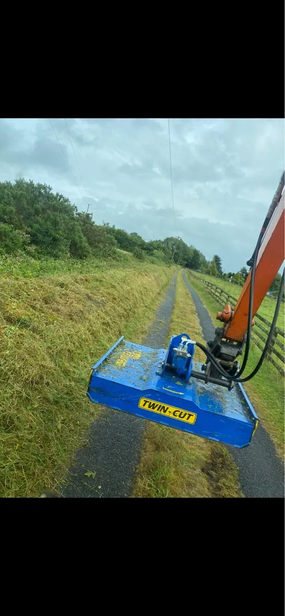 Concrete and mini digger hire - Image 3