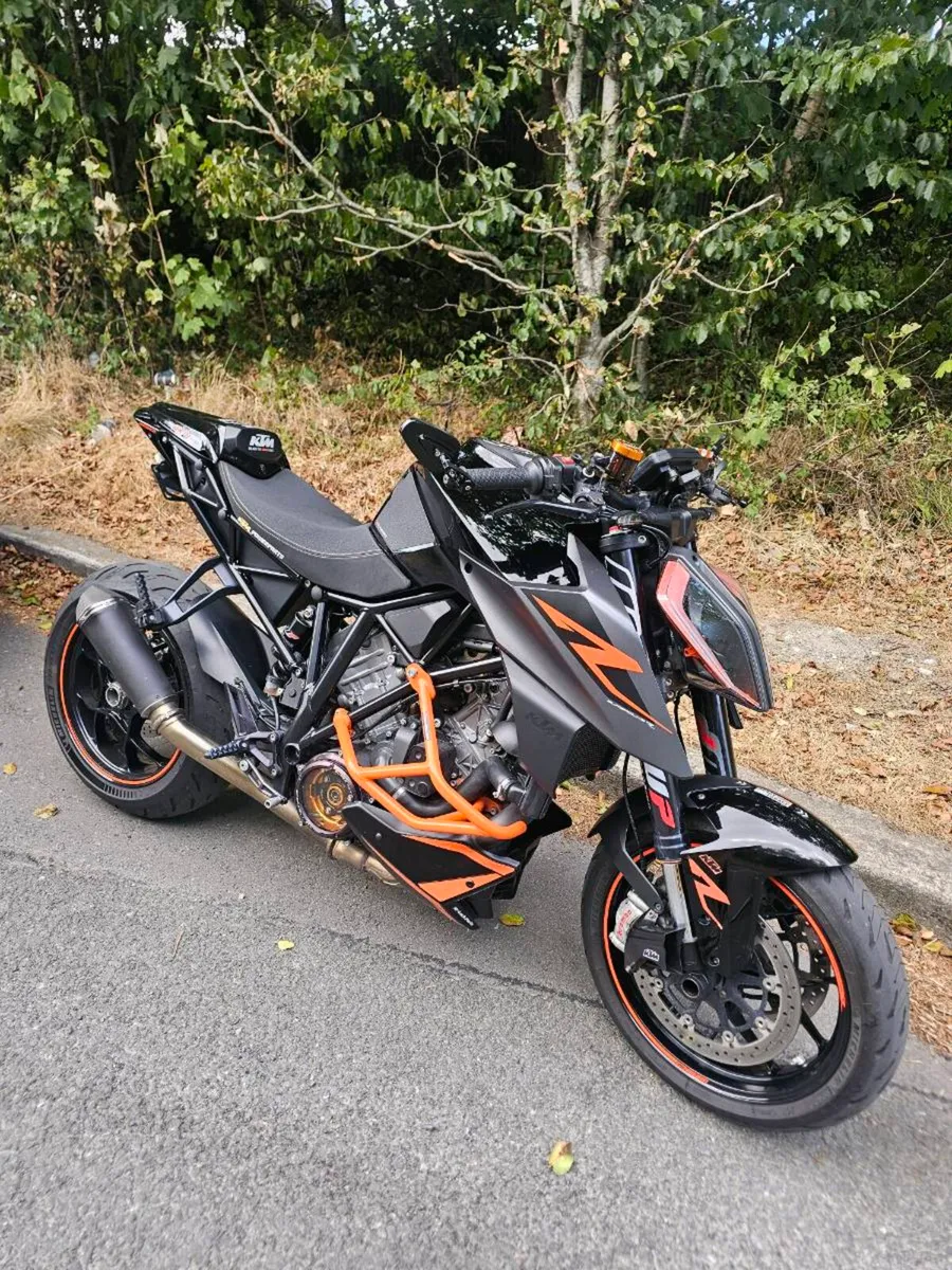 2018 KTM 1290 Super Duke R – Track Pack - Image 3
