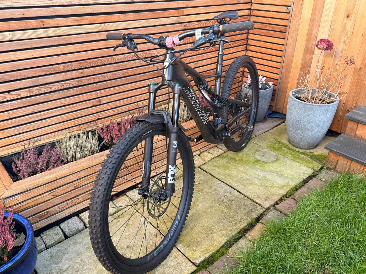 Specialized Turbo Levo SL Expert Carbon 29er (L) - Image 3