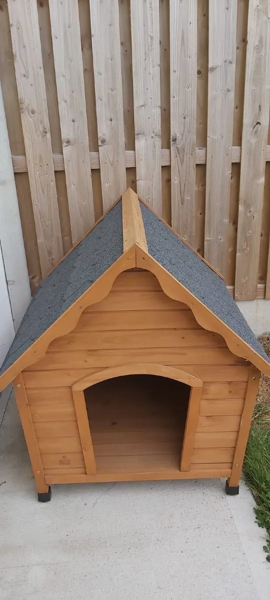 Outdoor Dog House for €100 - Image 1