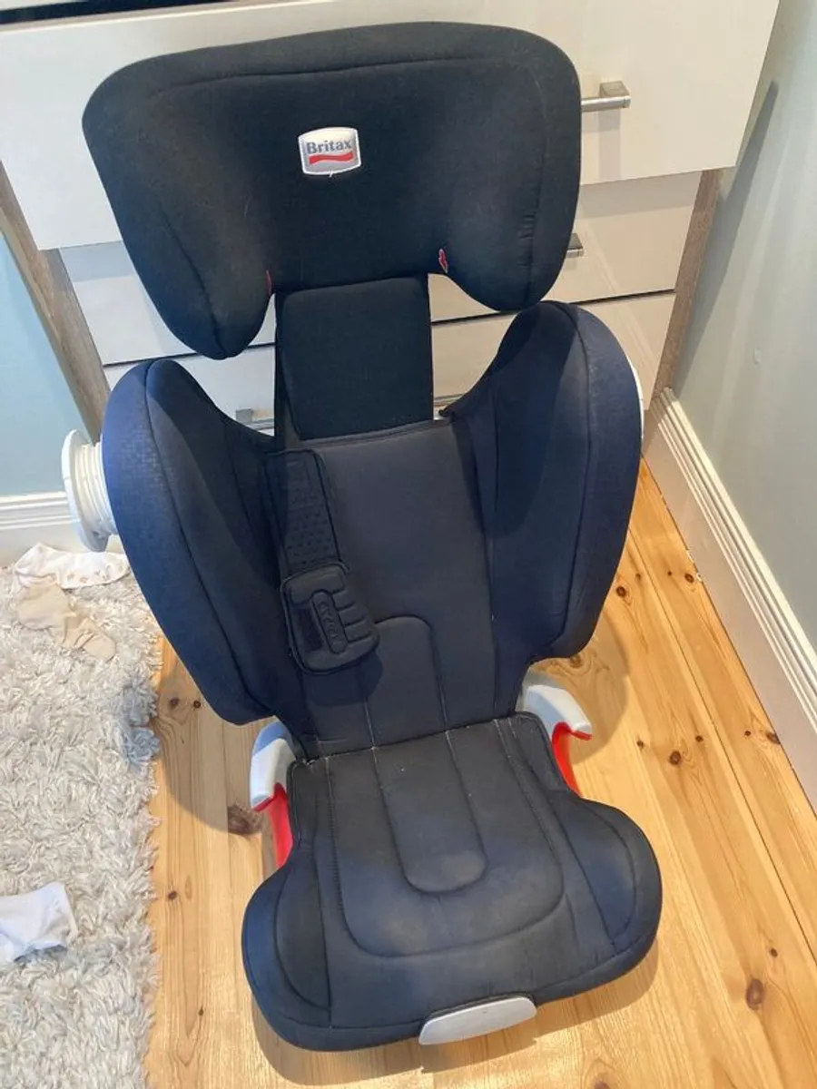 Britax Kid Fix Car Seat 15-36kg - Image 1