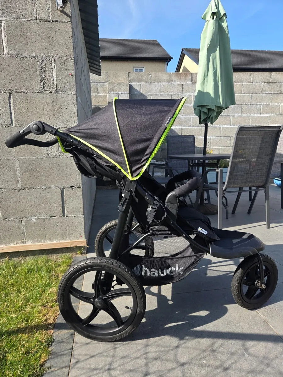 Hauck Runner, Black Neon - Robust All Terrain Bugg - Image 1