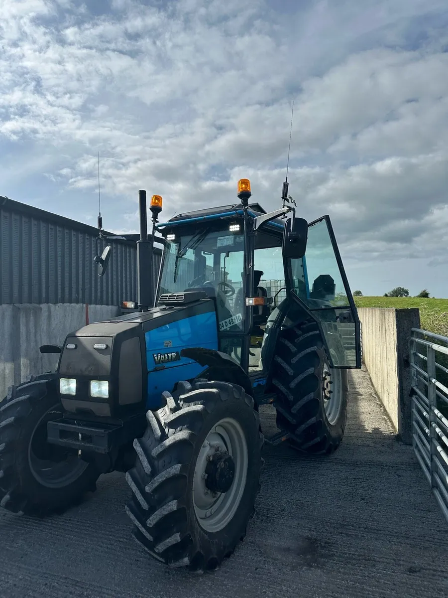 VALTRA A75 - Image 1