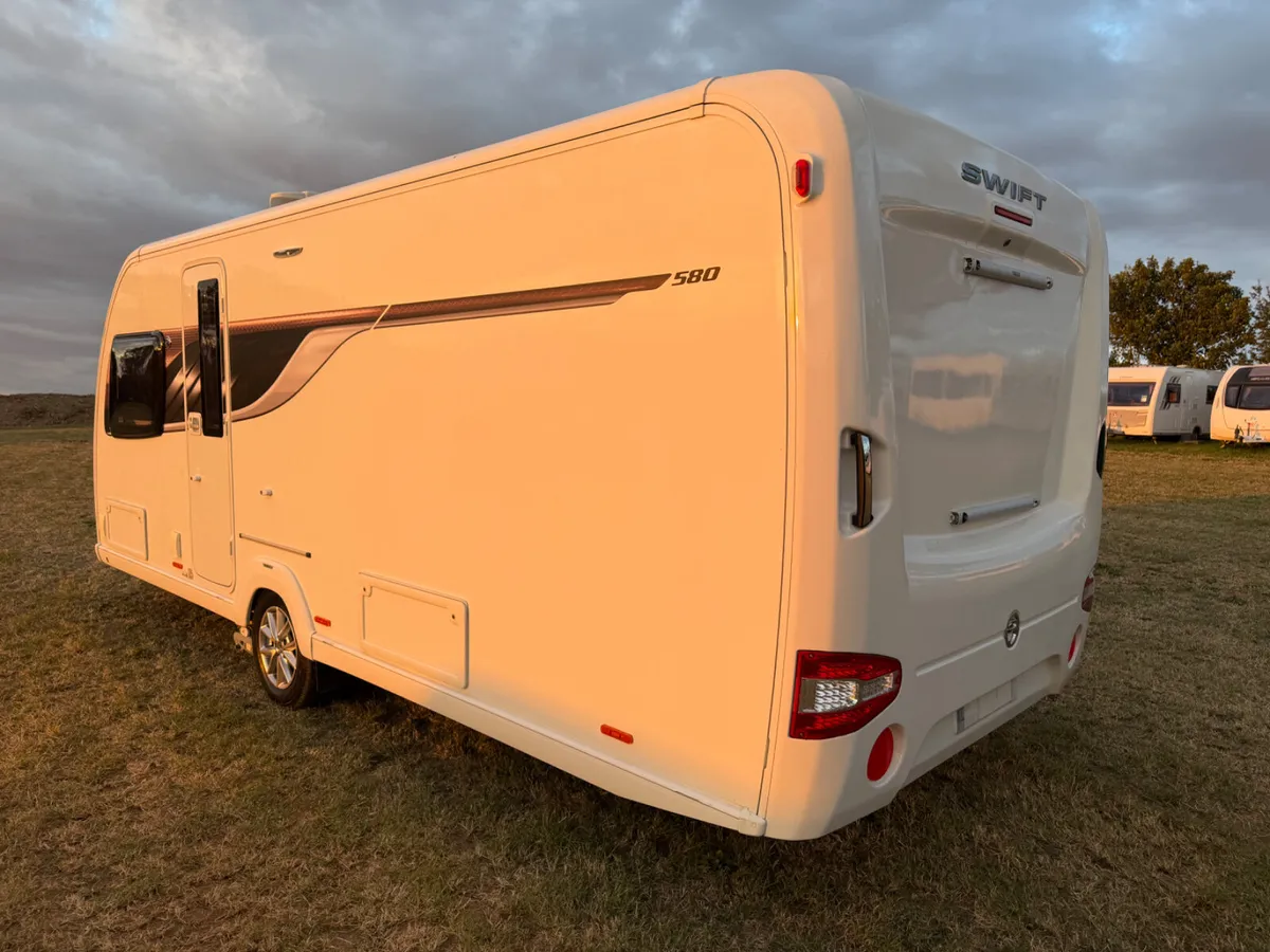 Swift 580 – Top of the Range Touring Caravan - Image 4
