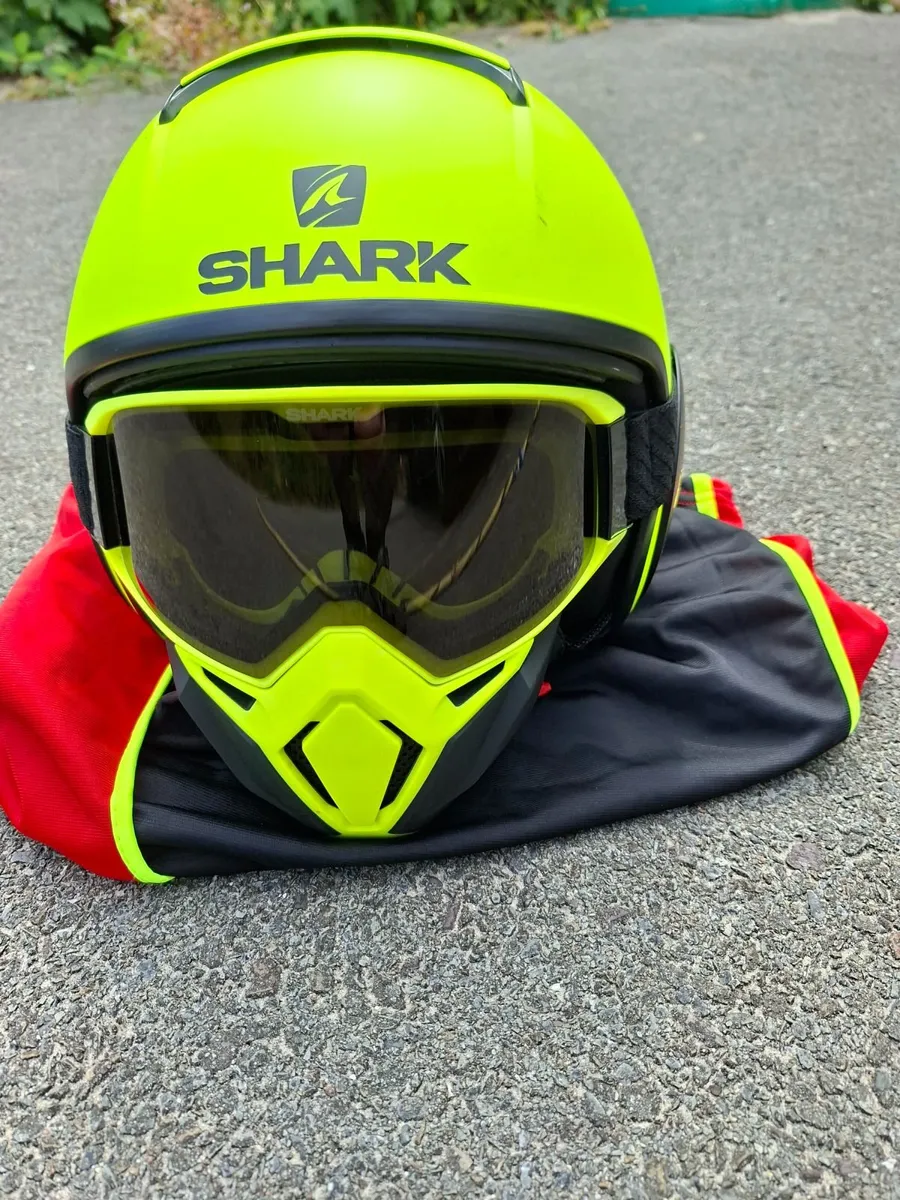 motorcycle boots / helmet /bag - Image 2