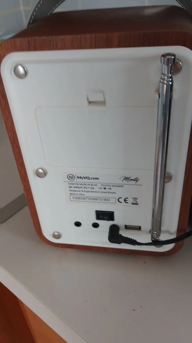 VQ BLUETOOTH RADIO - Image 2