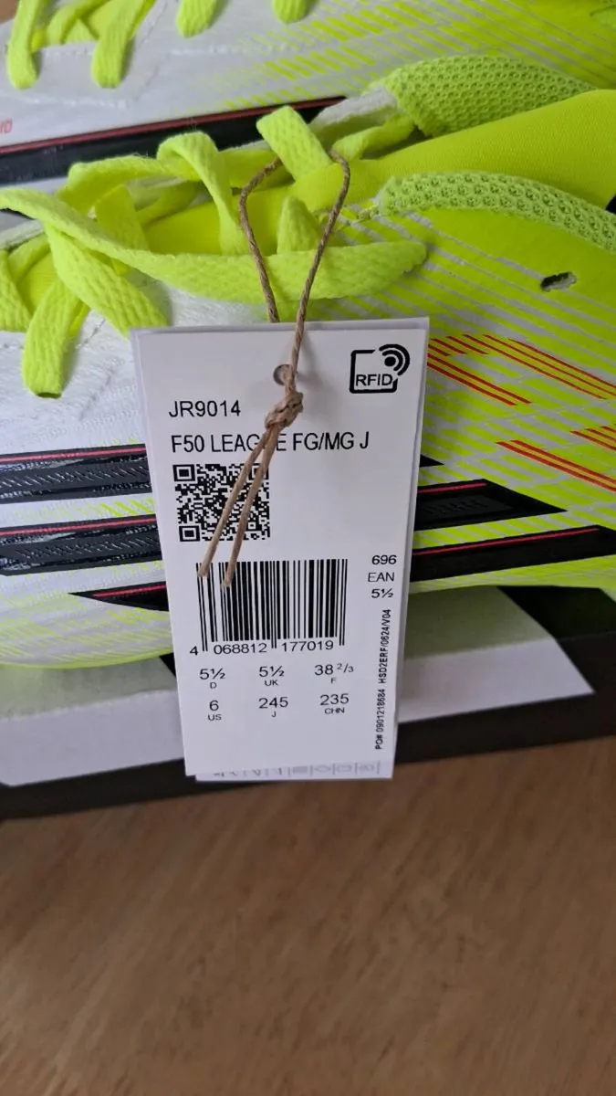 Adidas F50 size UK 5 1/2 - Image 2
