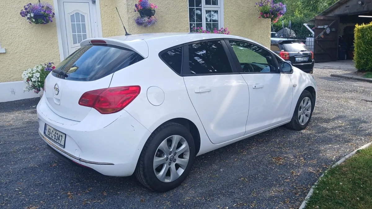 2015 Opel Astra van - Image 3