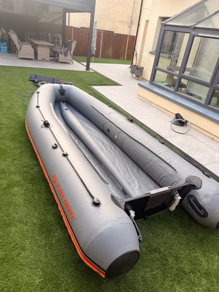 Kolibri inflatable with Tohatsu 20hp outboard - Image 2