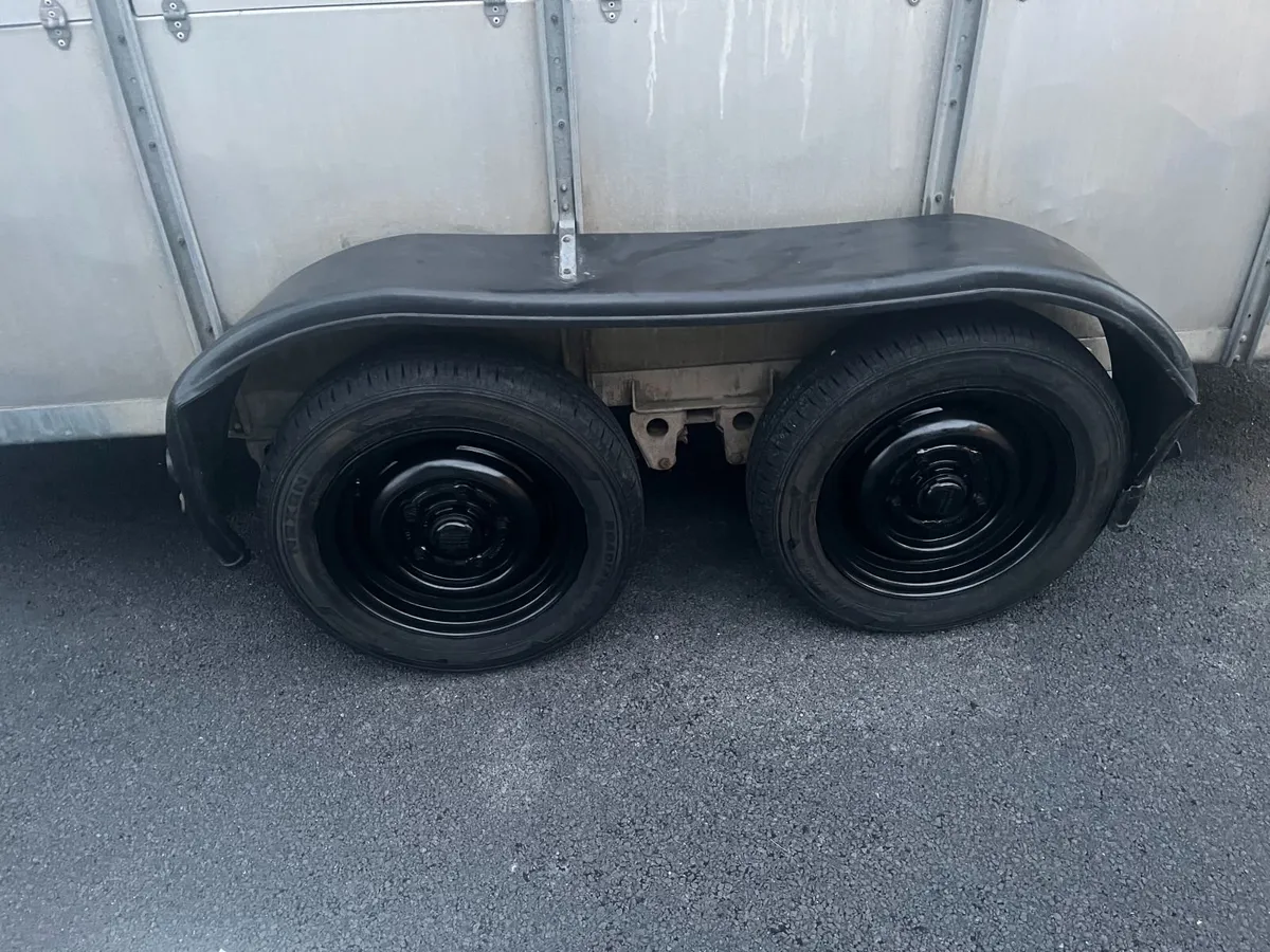 ifor williams mudguards for twin axle trailer - Image 3