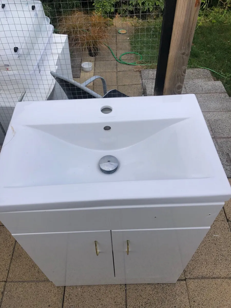 Bathroom Vanity Unit - Image 3