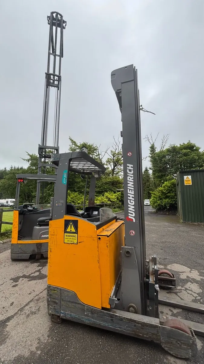 Jungheinrich ETV216 reach trucks. Forklift - Image 2