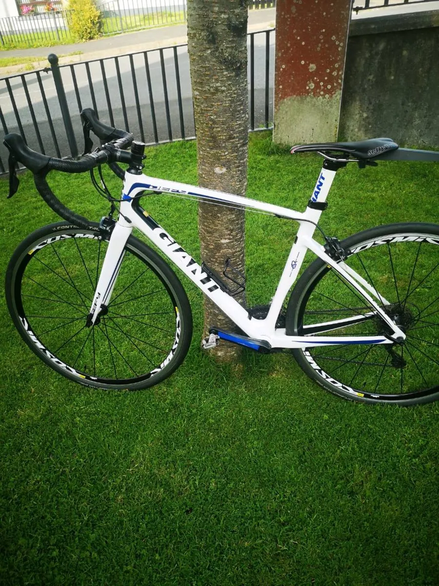 Giant defy full carbon - Image 4