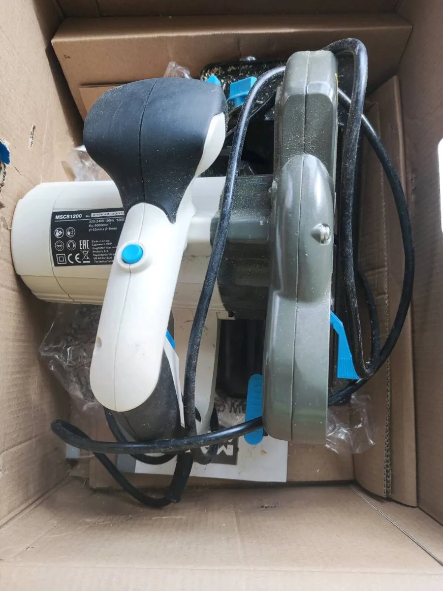 Circular Saw - Image 2