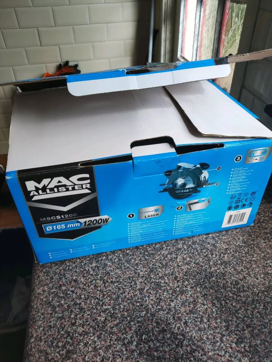 Circular Saw - Image 1