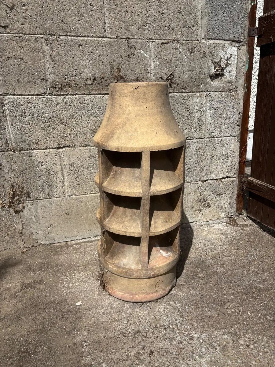 Chimney pot - Image 1