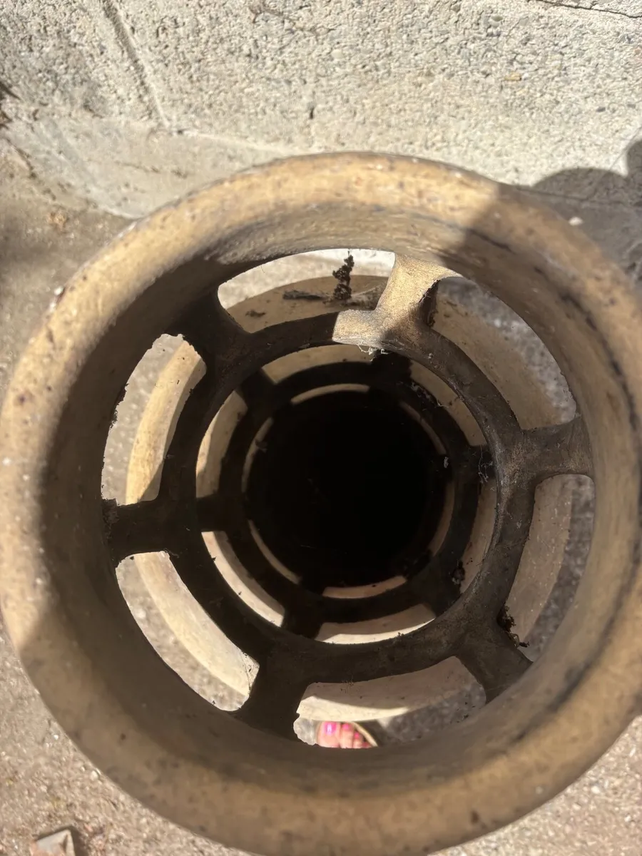 Chimney pot - Image 3