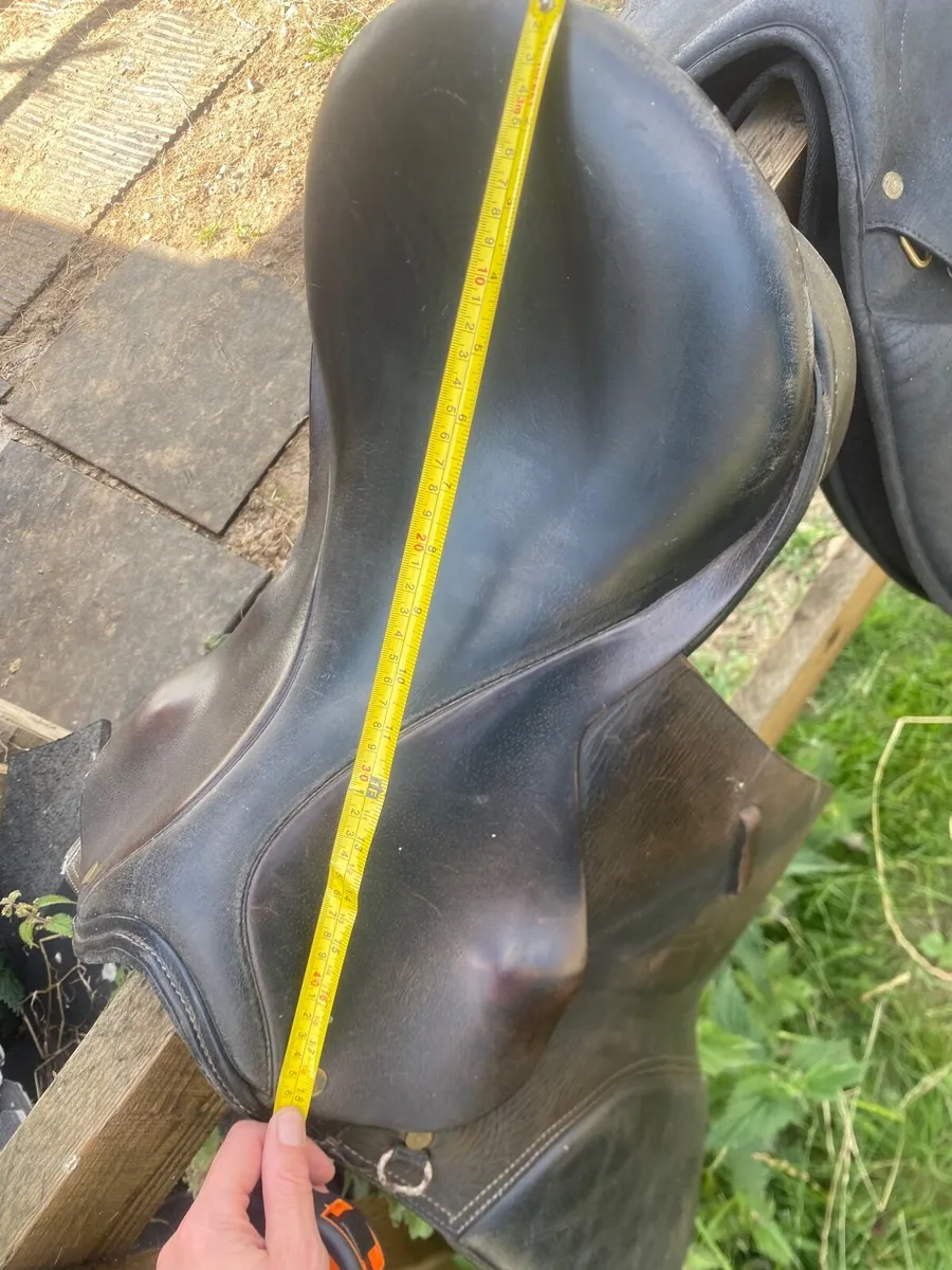 Saddles clear out 4 for 800€ - Image 4