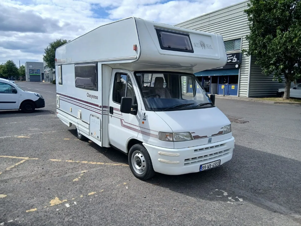 Camper in Dublin - Image 1