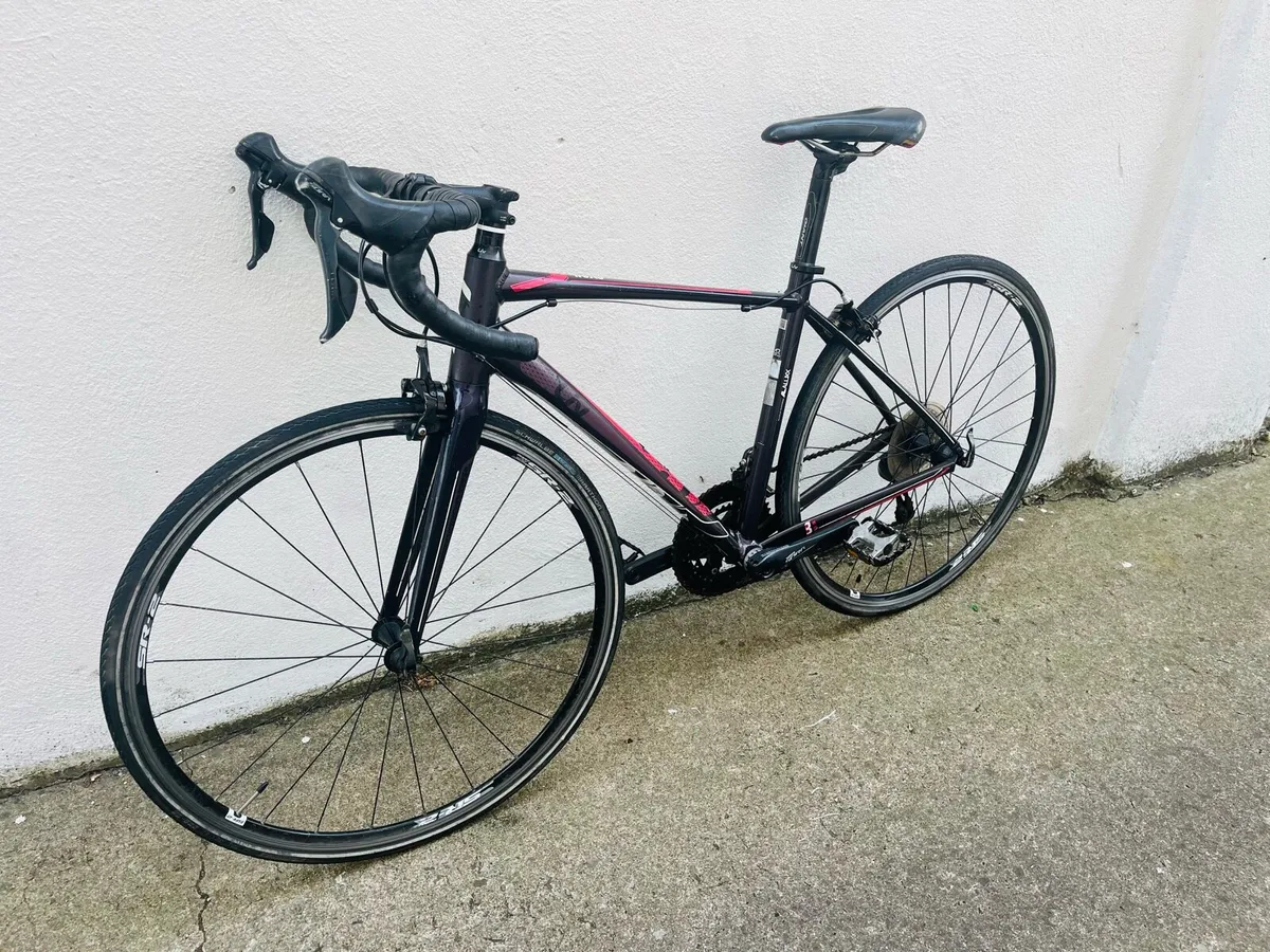 Giant Liv avail road bike - Image 1