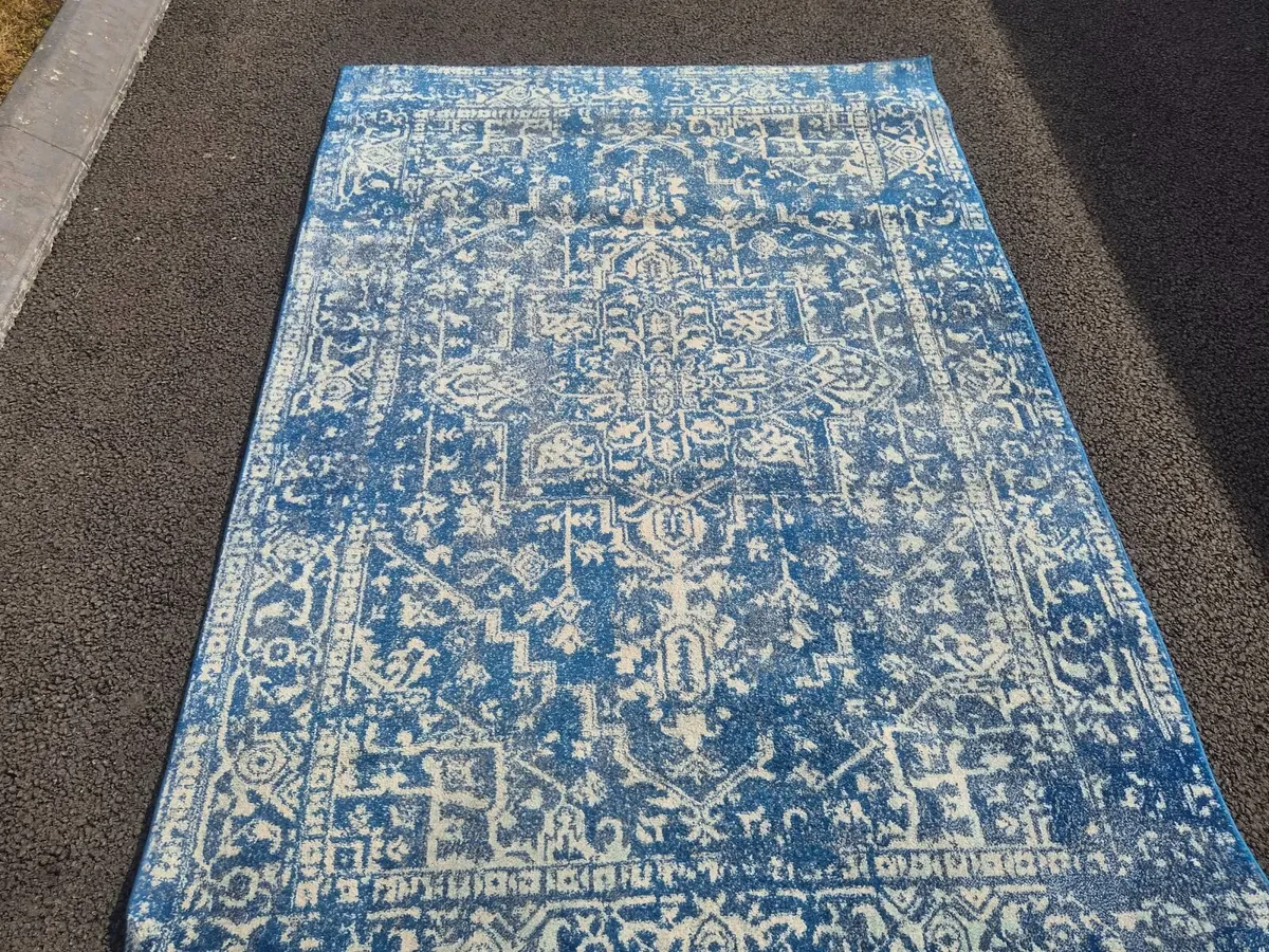 Rug (Antique blue and grey) - Image 2