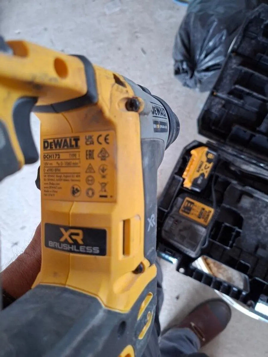 Dewalt drill - Image 2