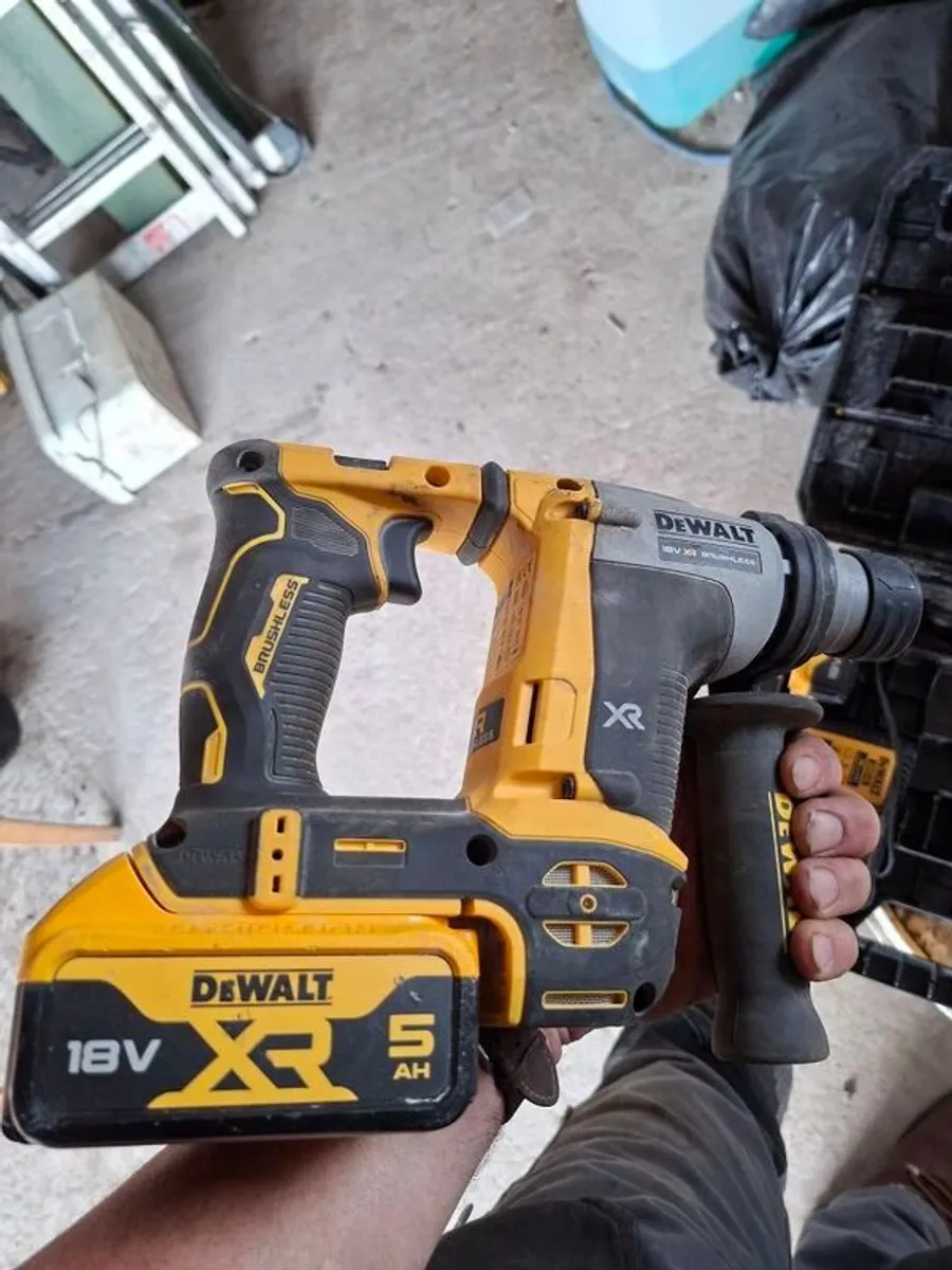 Dewalt drill - Image 3