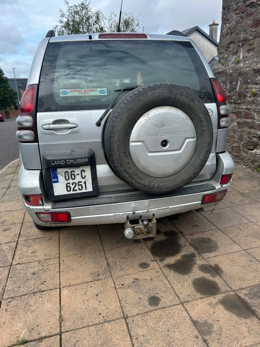 Toyota Land Cruiser 2006 - Image 4