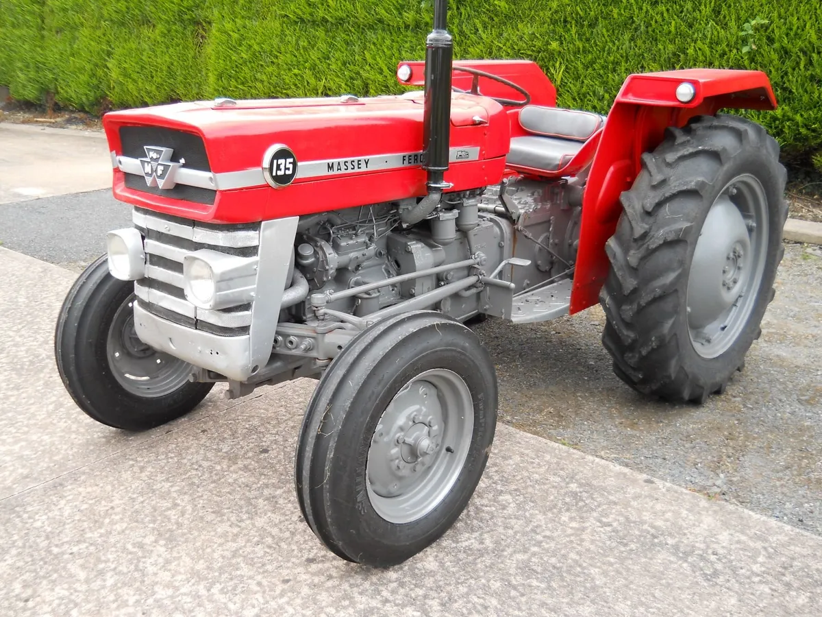 1969 Massey Ferguson 135 - Image 1