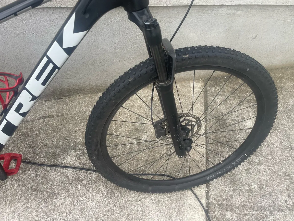 Mountain Bike - Image 2