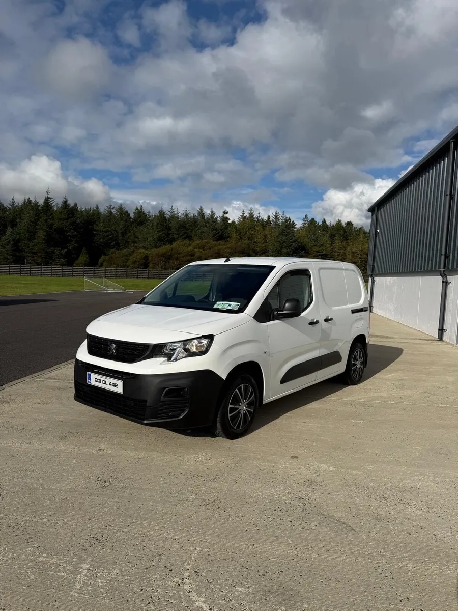 Peugeot partner 1.5HDI No Vat - Image 1