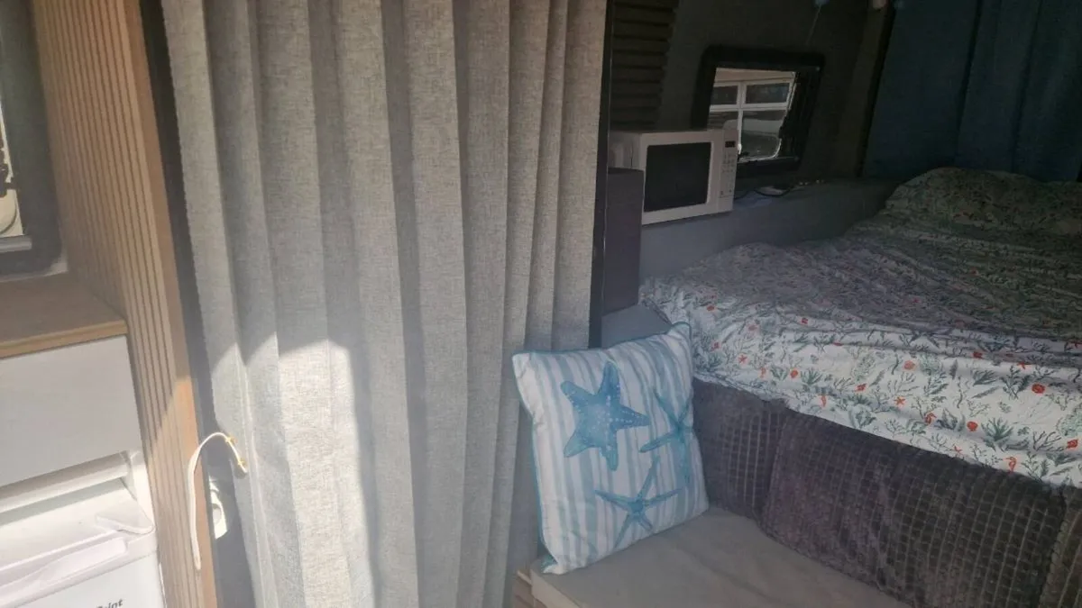 Campervan - Image 4