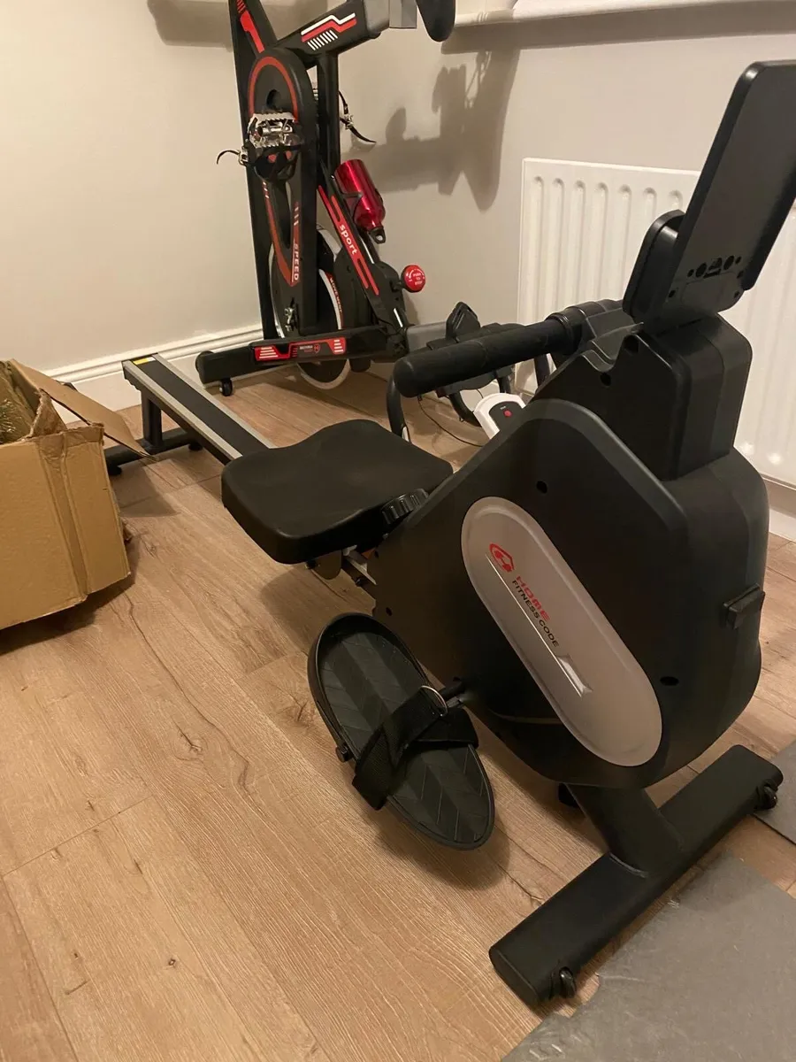 Rowing machine - Image 2