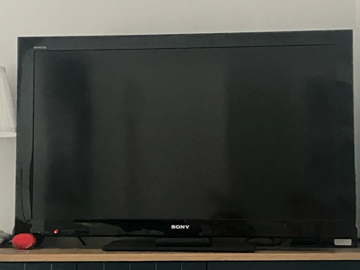 Sony Bravia 40” TV - Image 1