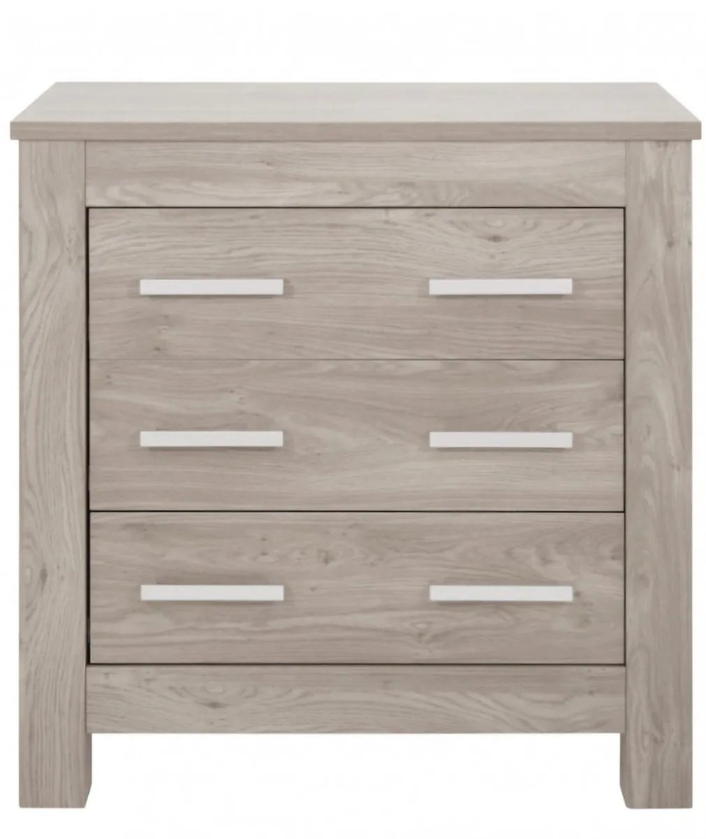 Cot Bed and Chester Drawers - Image 3