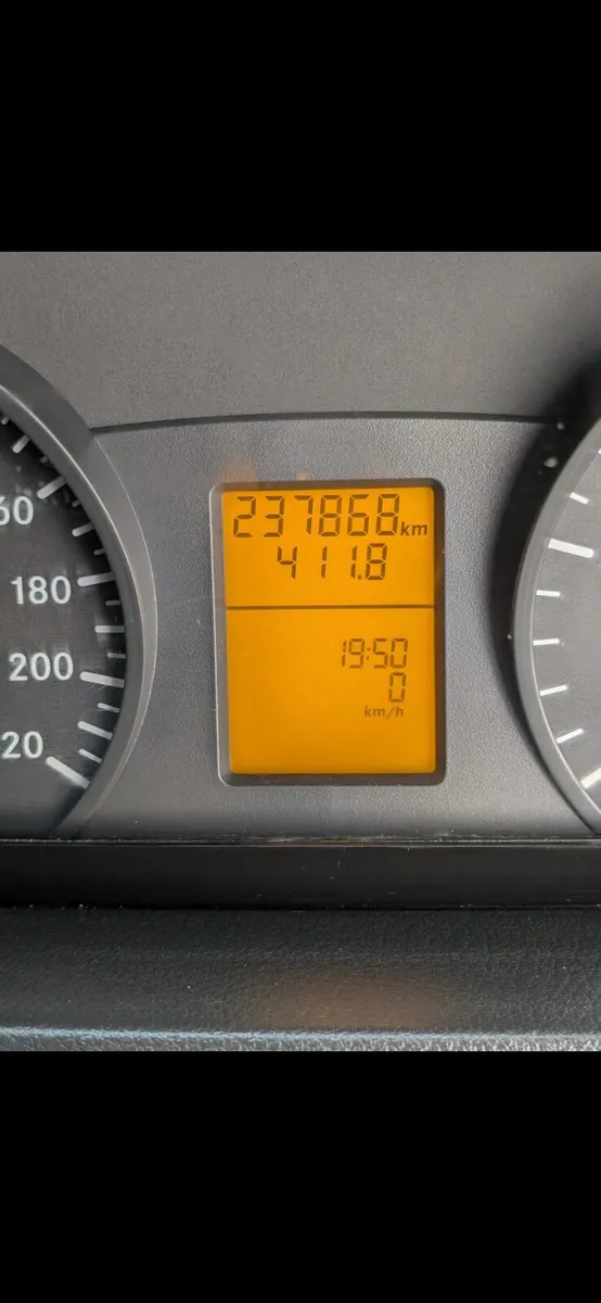 Mercedes Vito - Image 3