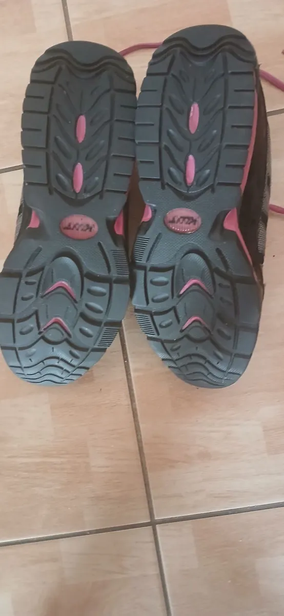 ladies runners - Image 3