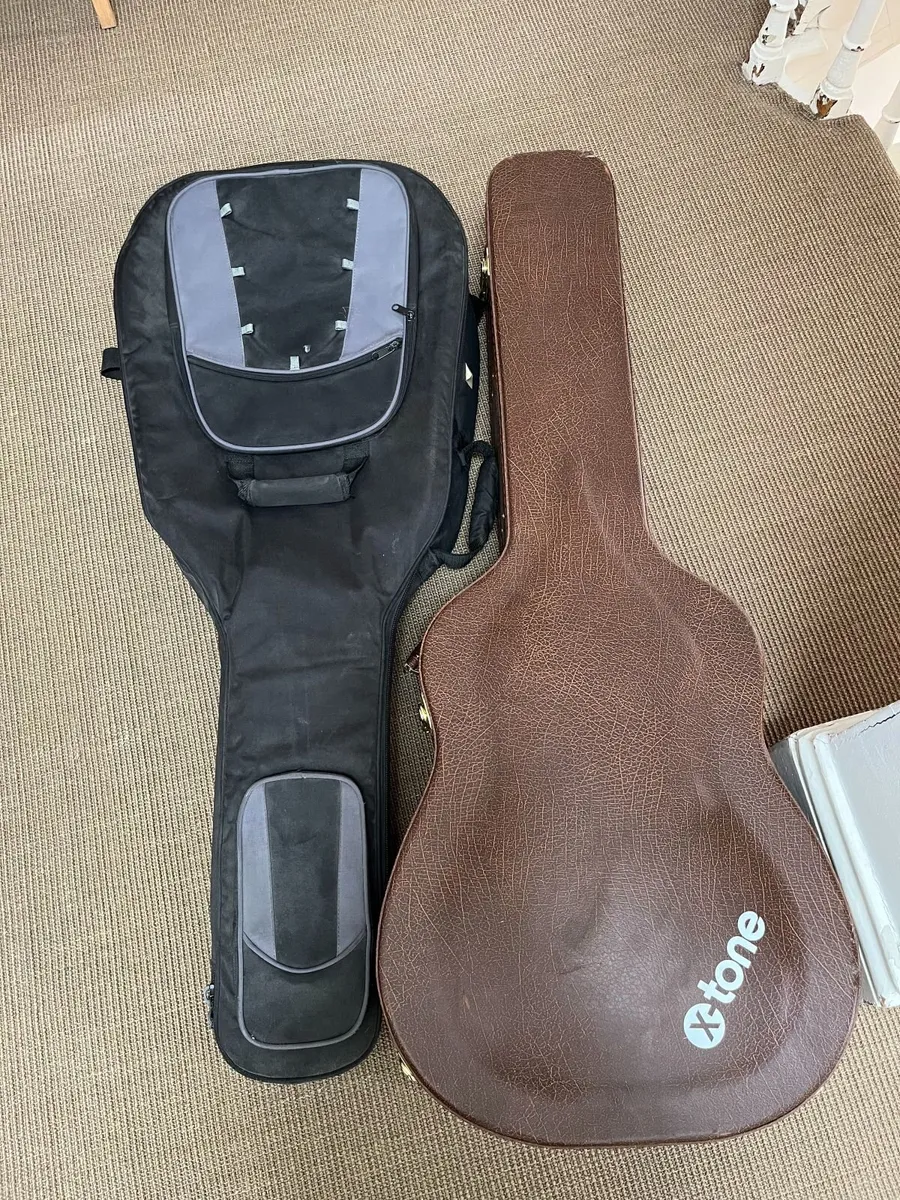 Acoustic guitar cases - Image 2