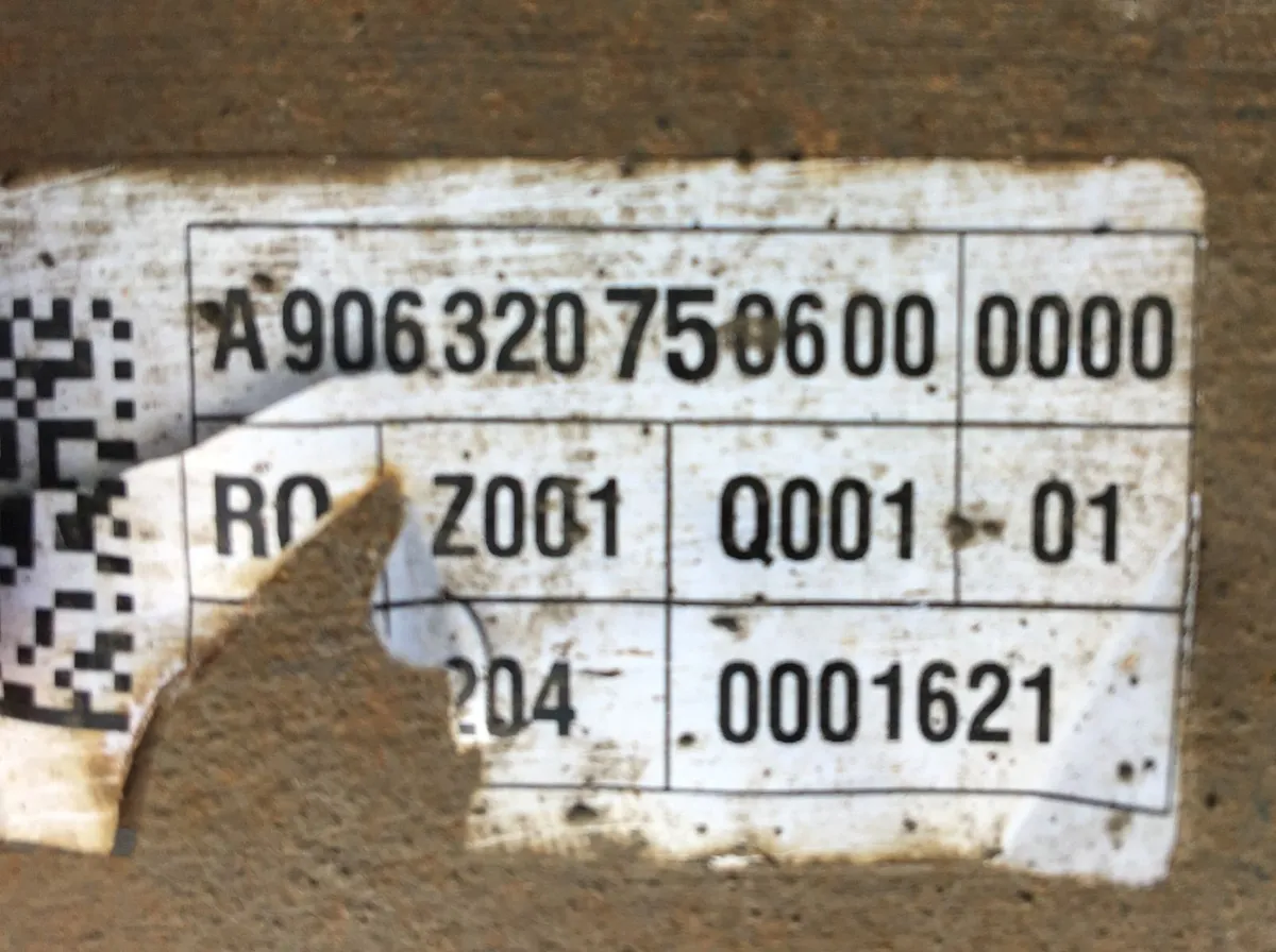 Pair of Rear Leaf Springs – VW Crafter 35 2016 - Image 3