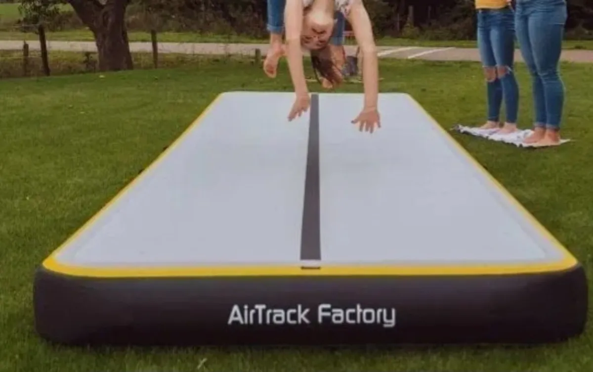 4 meter Airtrack Factory - Image 1