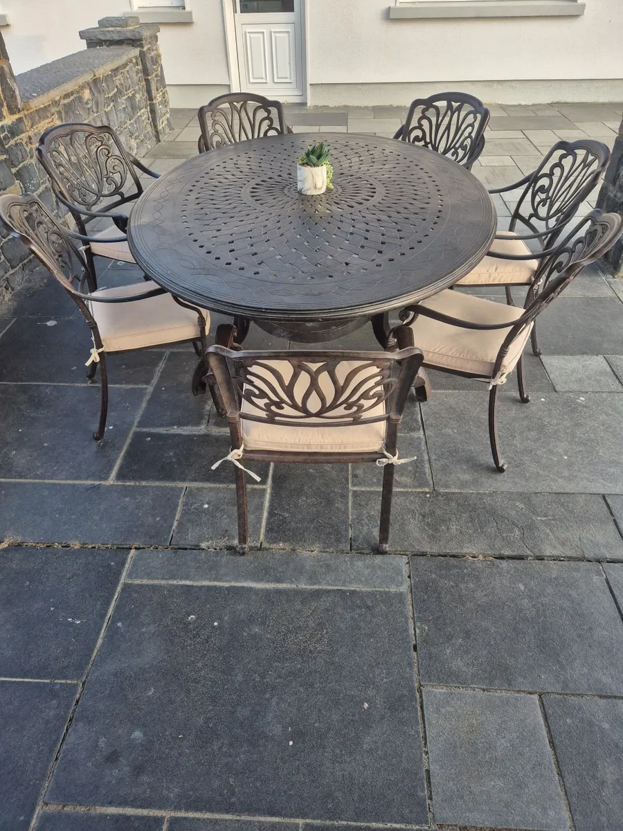 Garden furniture - Image 2